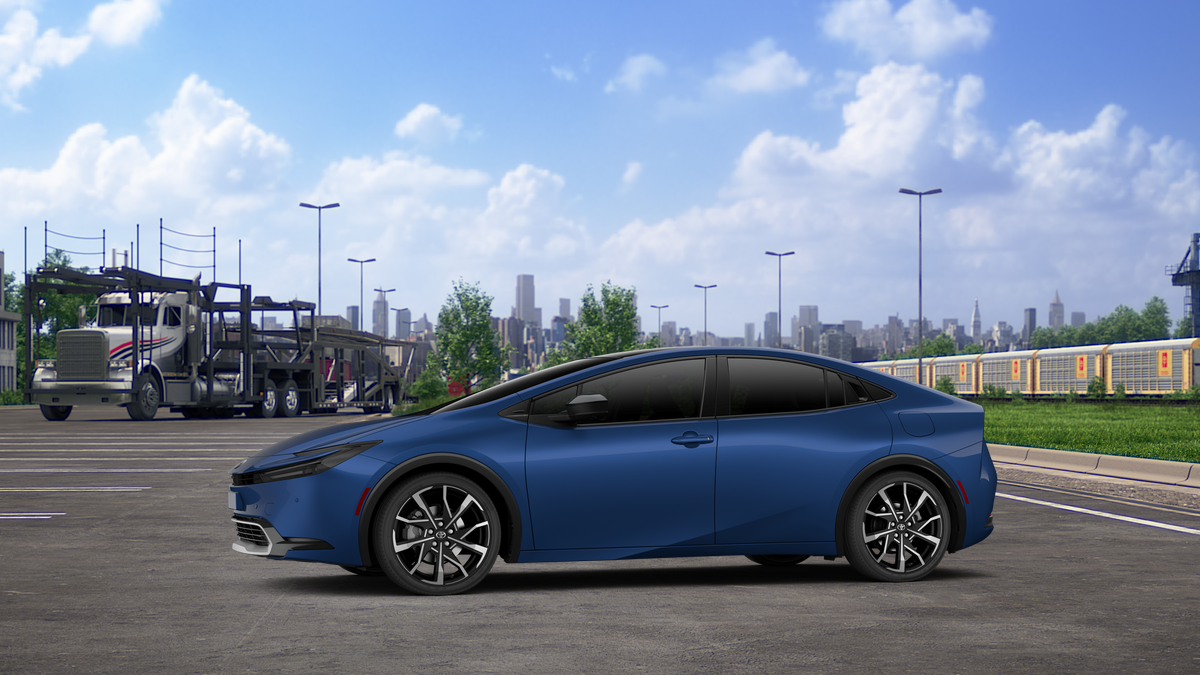 2027 Toyota Prius Plug-in Hybrid XSE Premium