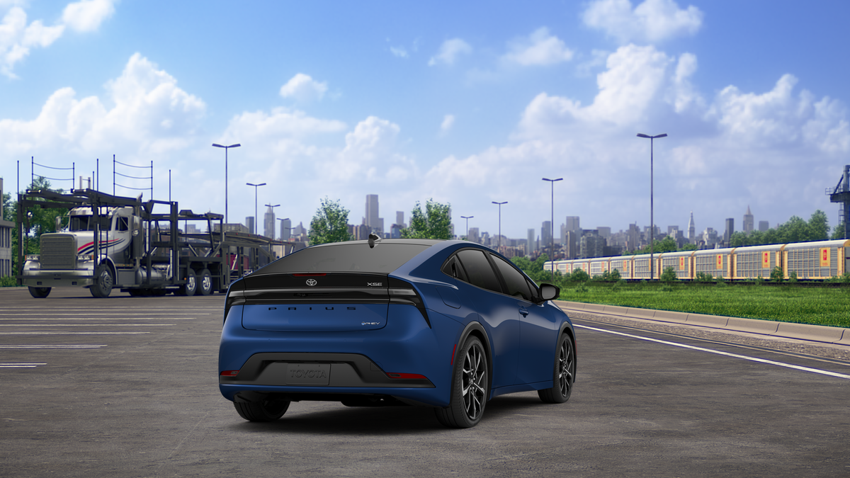 2027 Toyota Prius Plug-in Hybrid XSE Premium