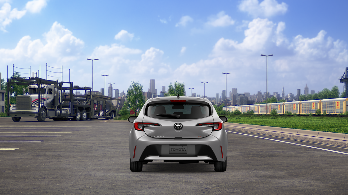 2026 Toyota Corolla Hatchback SE