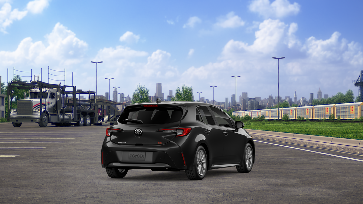 2027 Toyota Corolla Hatchback SE