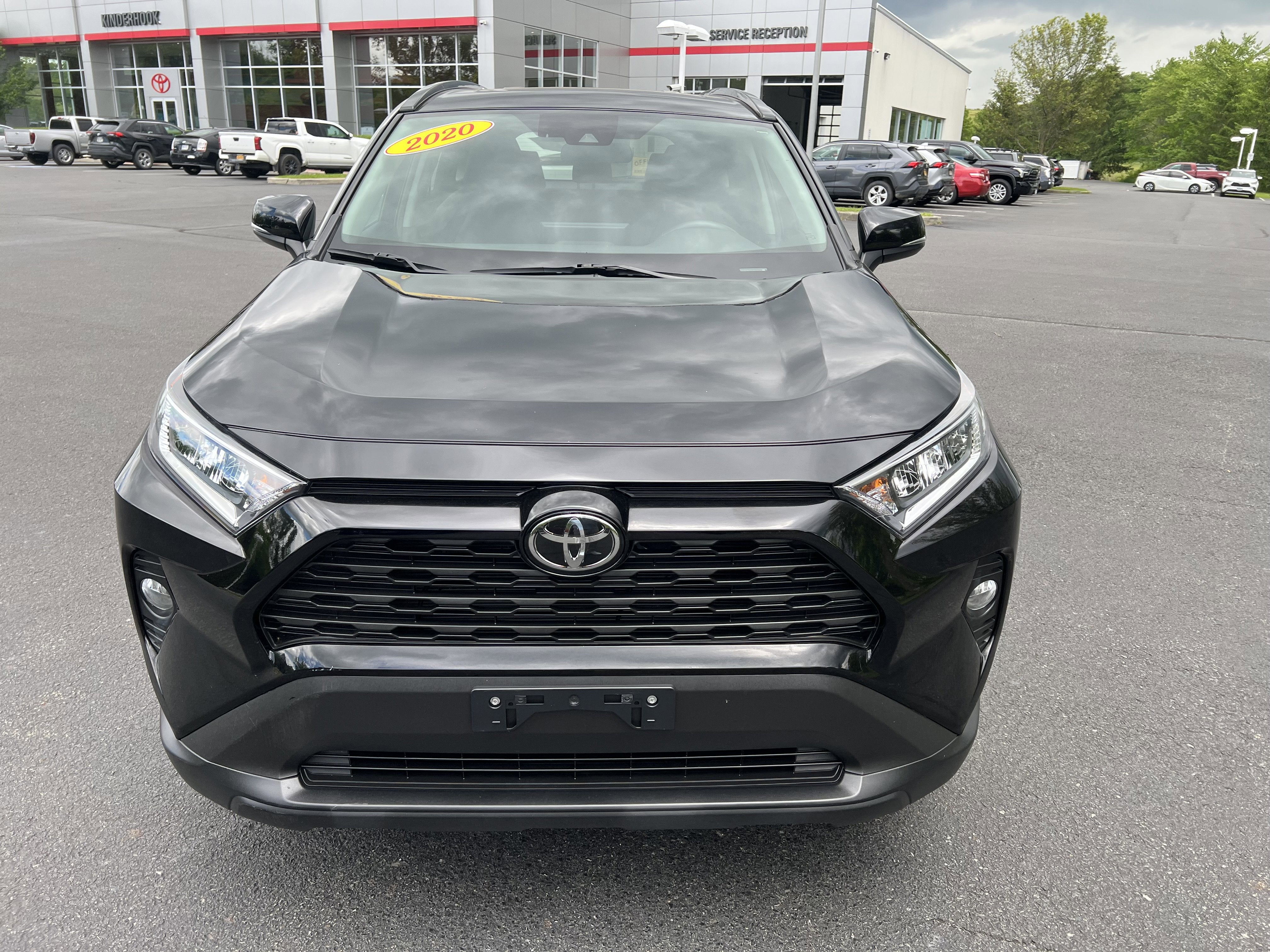 2020 Toyota RAV4 XLE Premium