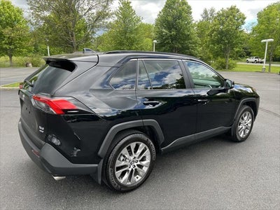2020 Toyota RAV4 XLE Premium