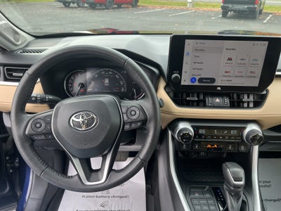 2023 Toyota RAV4 XLE Premium