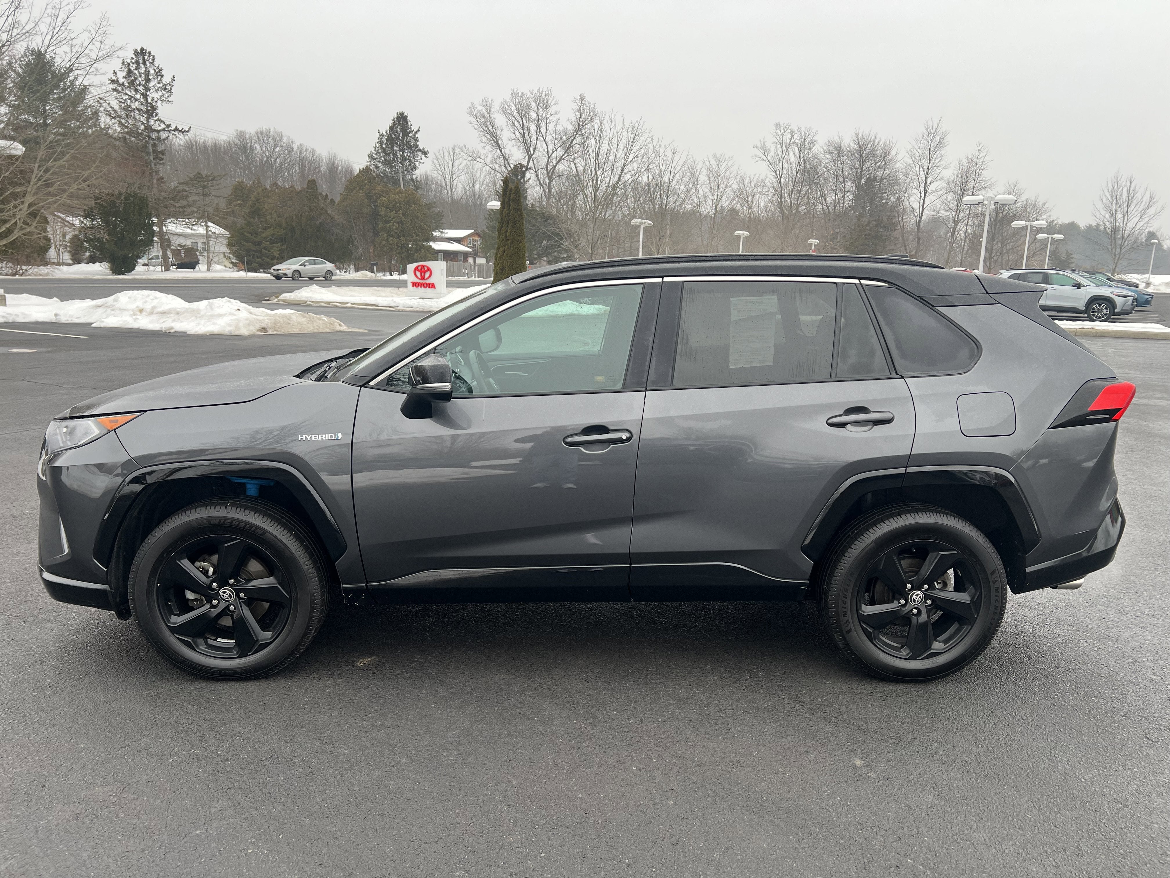 2021 Toyota RAV4 Hybrid XSE