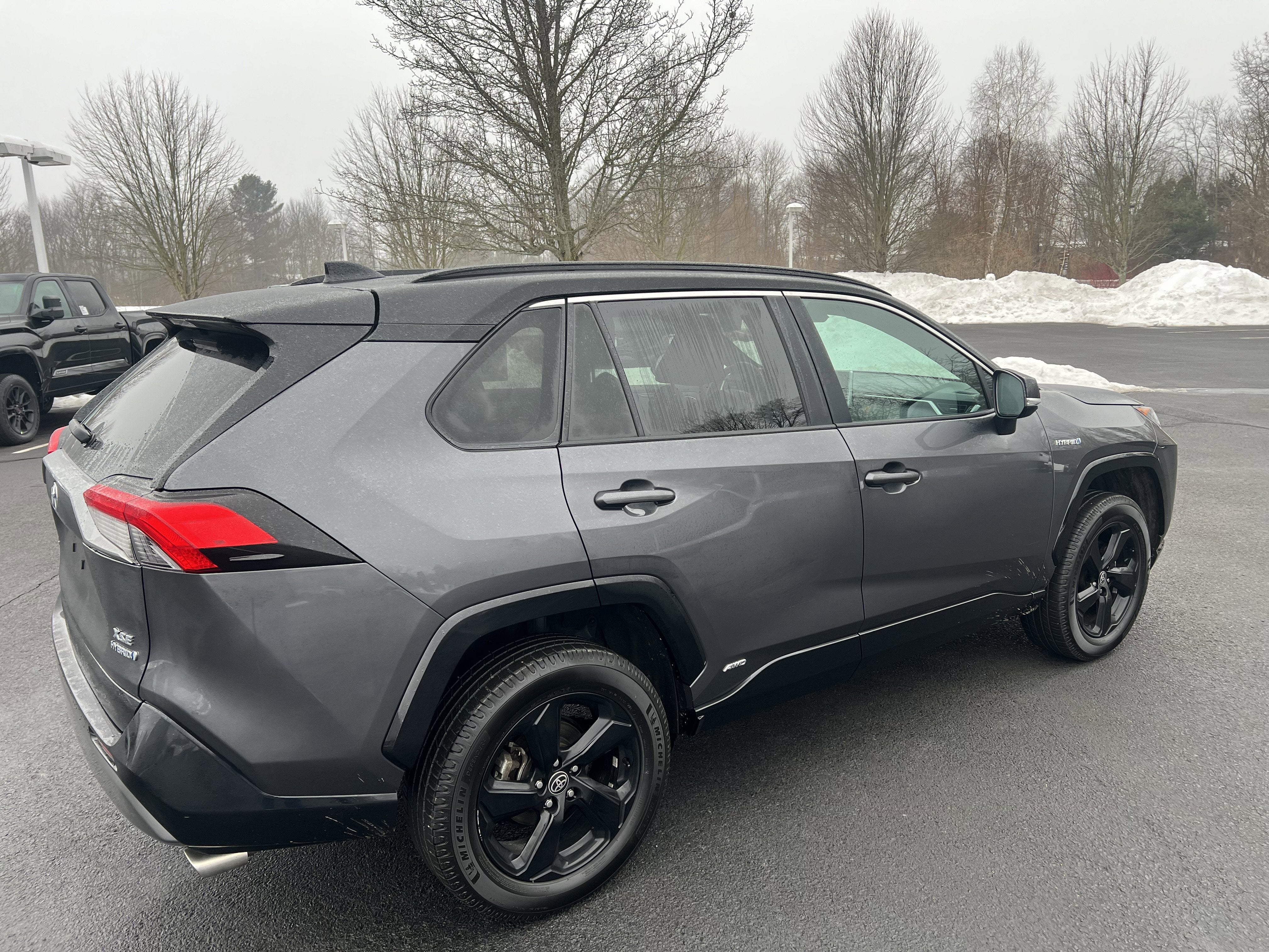 2021 Toyota RAV4 Hybrid XSE