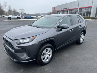 2022 Toyota RAV4 LE