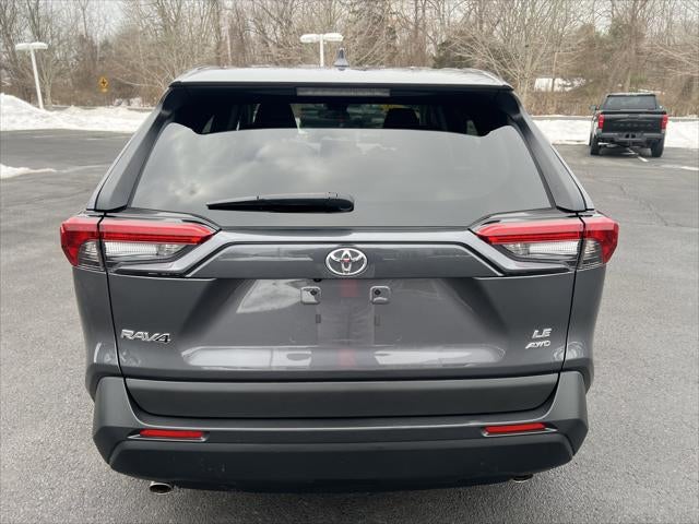 2022 Toyota RAV4 LE