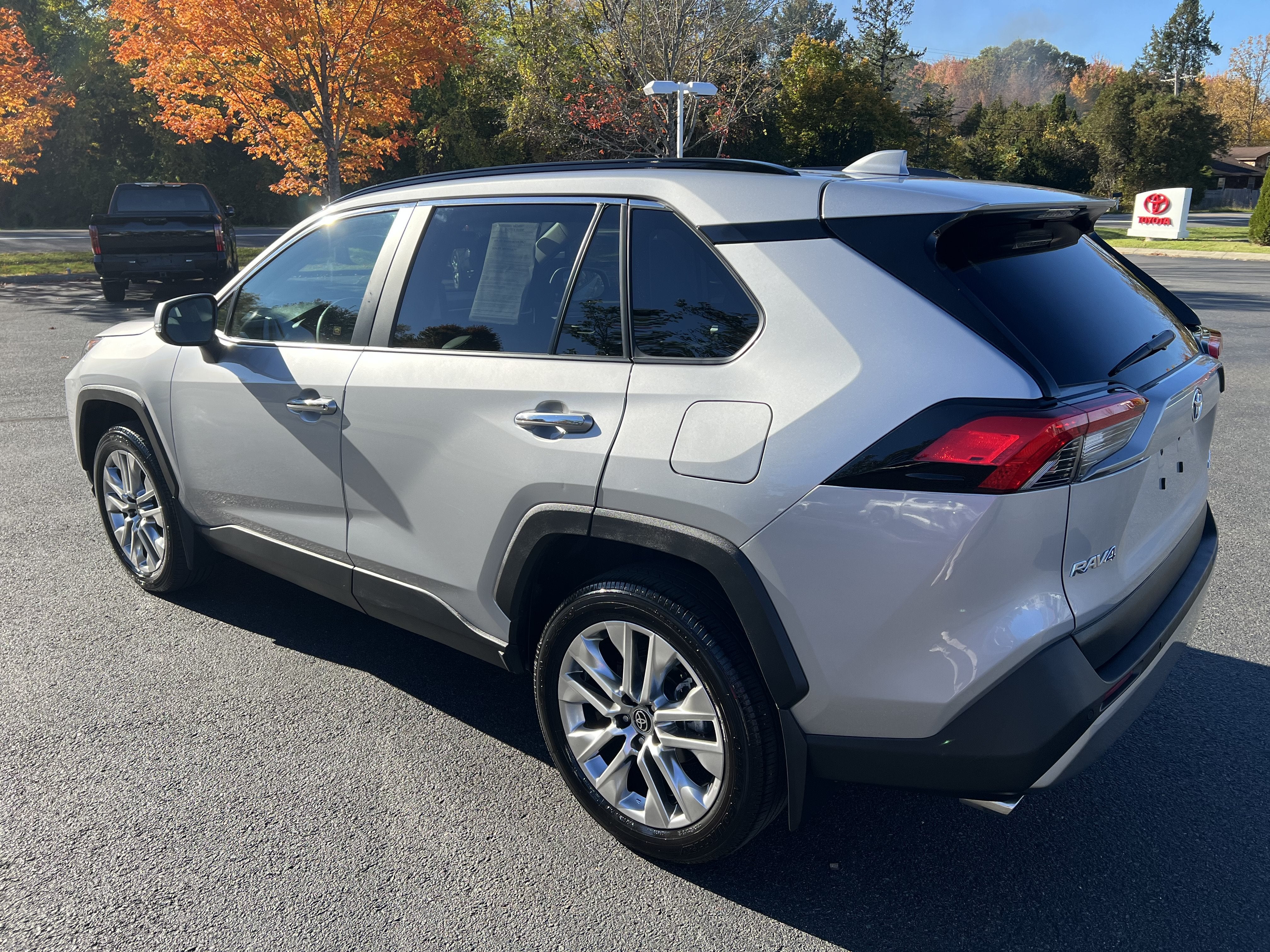 2025 Toyota RAV4 Limited