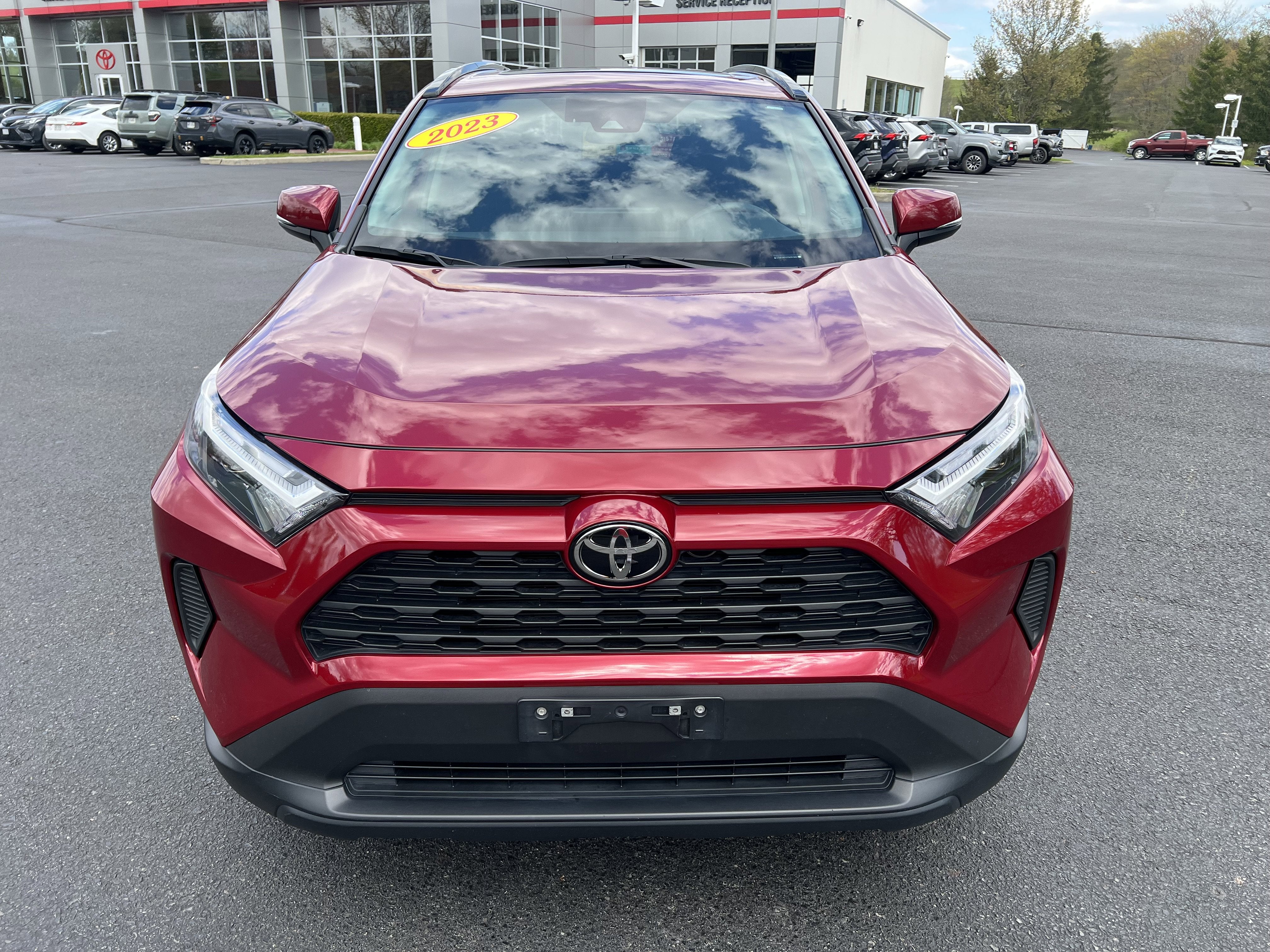 2023 Toyota RAV4 XLE