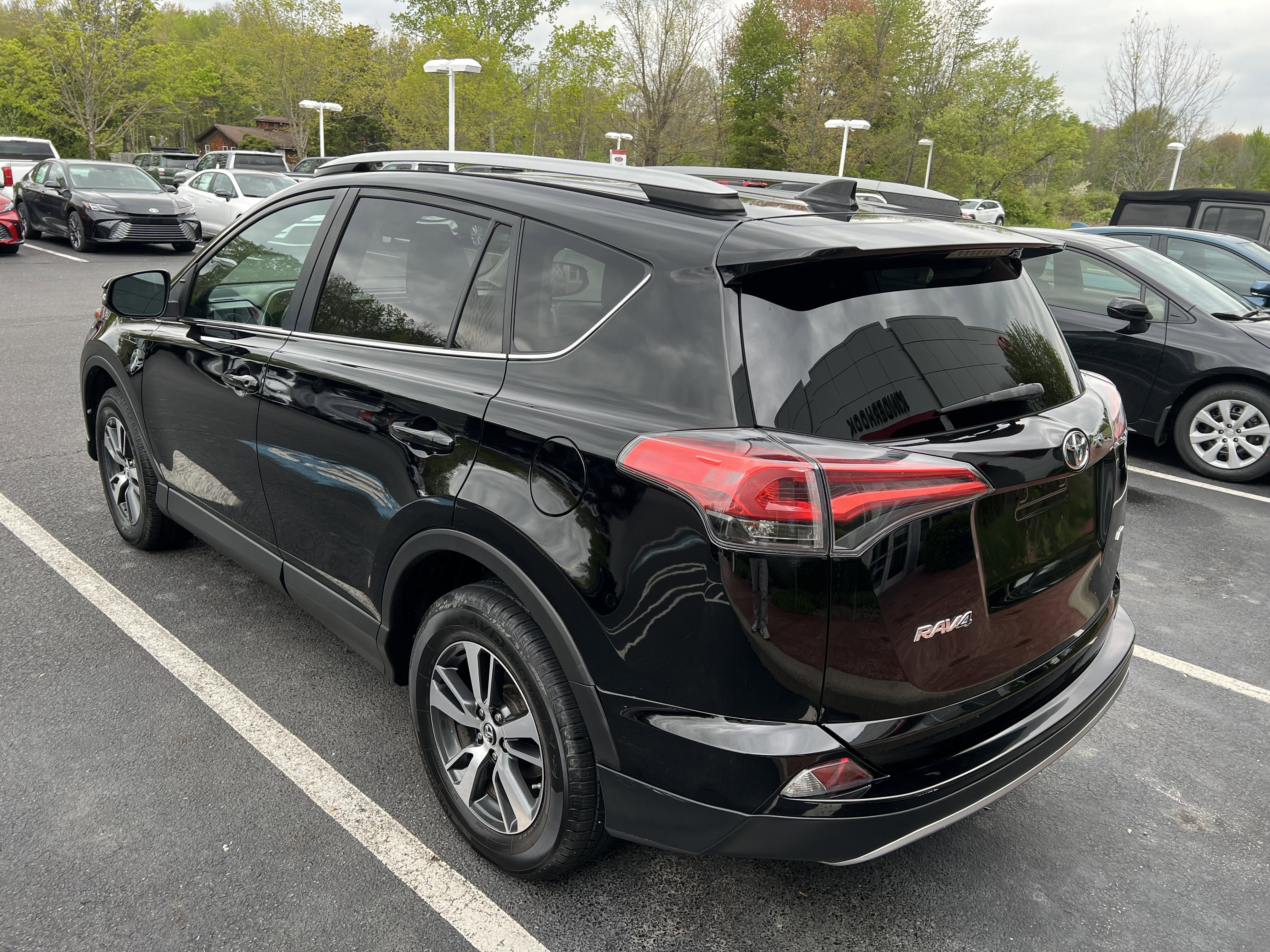 2018 Toyota RAV4 XLE