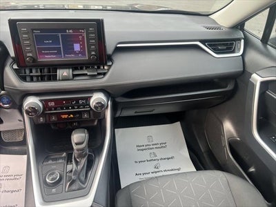 2019 Toyota RAV4 Hybrid XLE