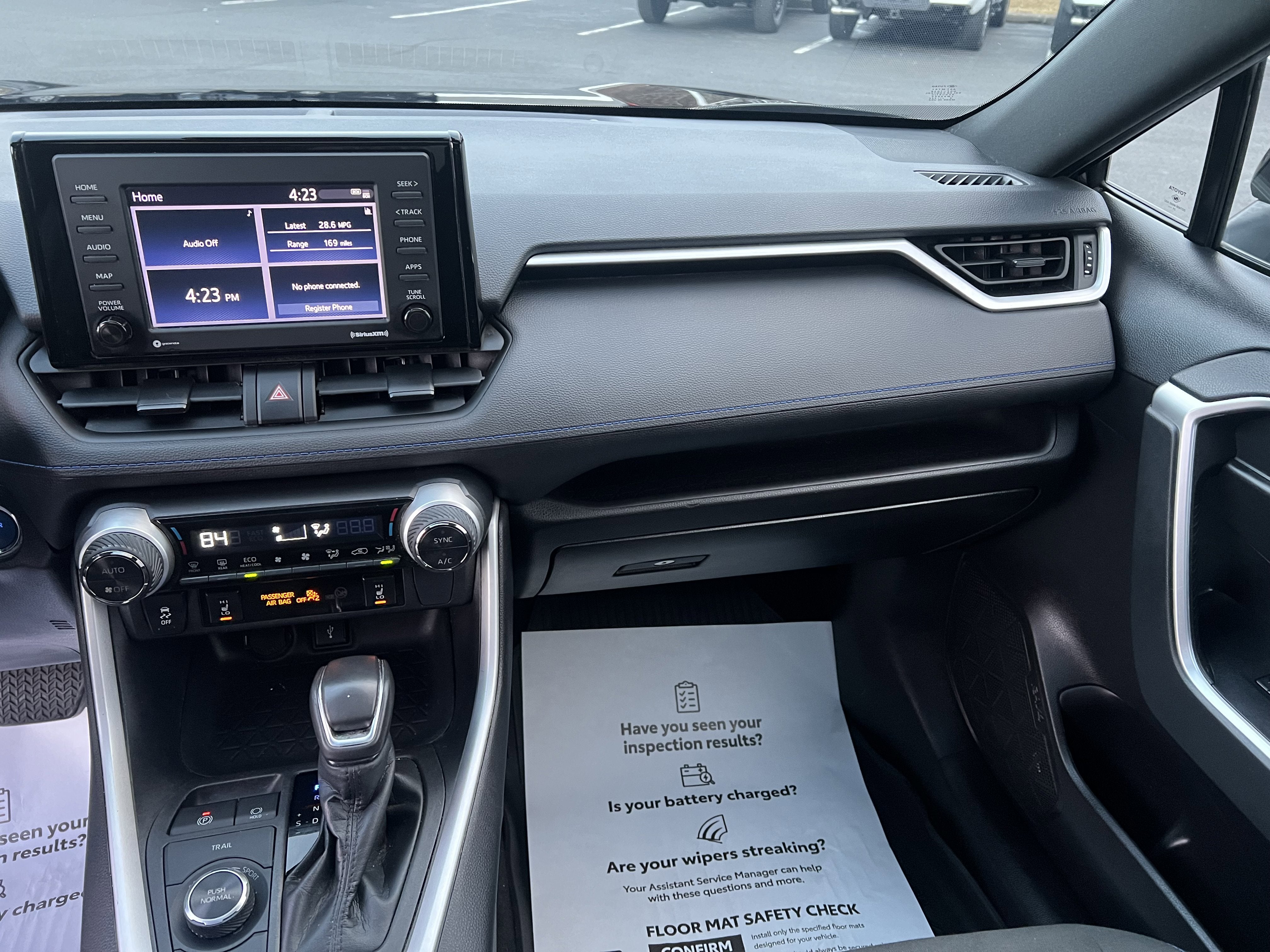 2022 Toyota RAV4 Hybrid SE