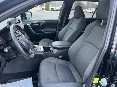 2022 Toyota RAV4 Hybrid SE