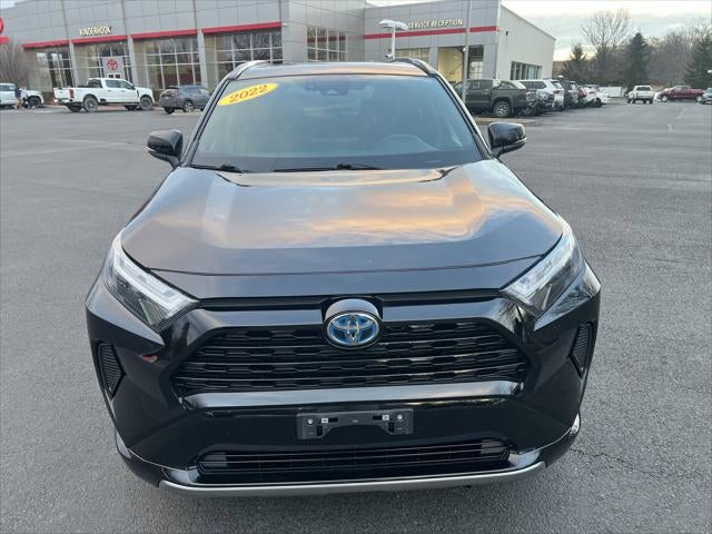 2022 Toyota RAV4 Hybrid SE