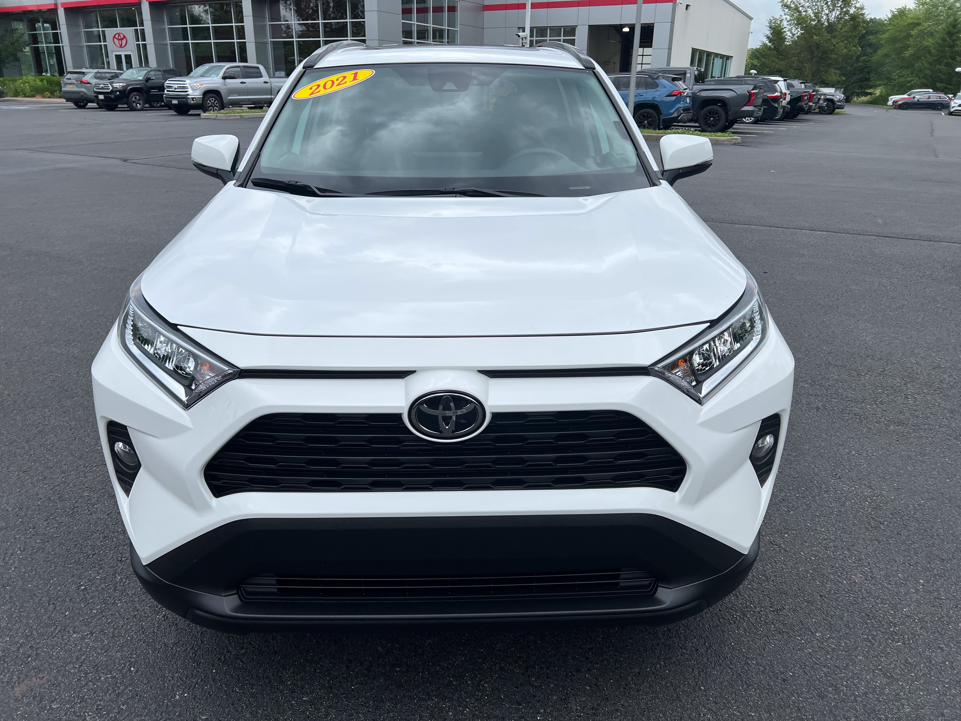 2021 Toyota RAV4 XLE