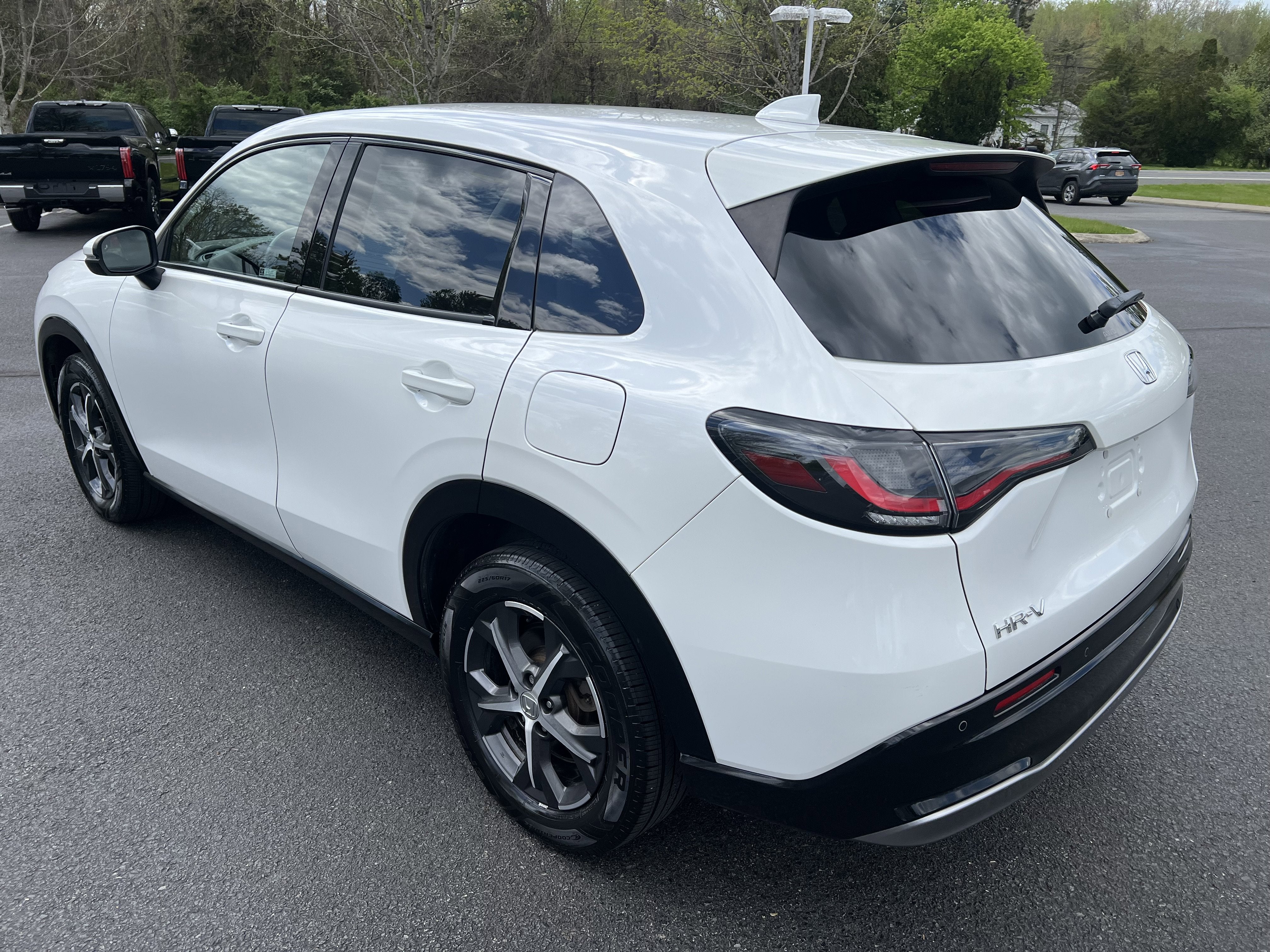 2023 Honda HR-V EX-L