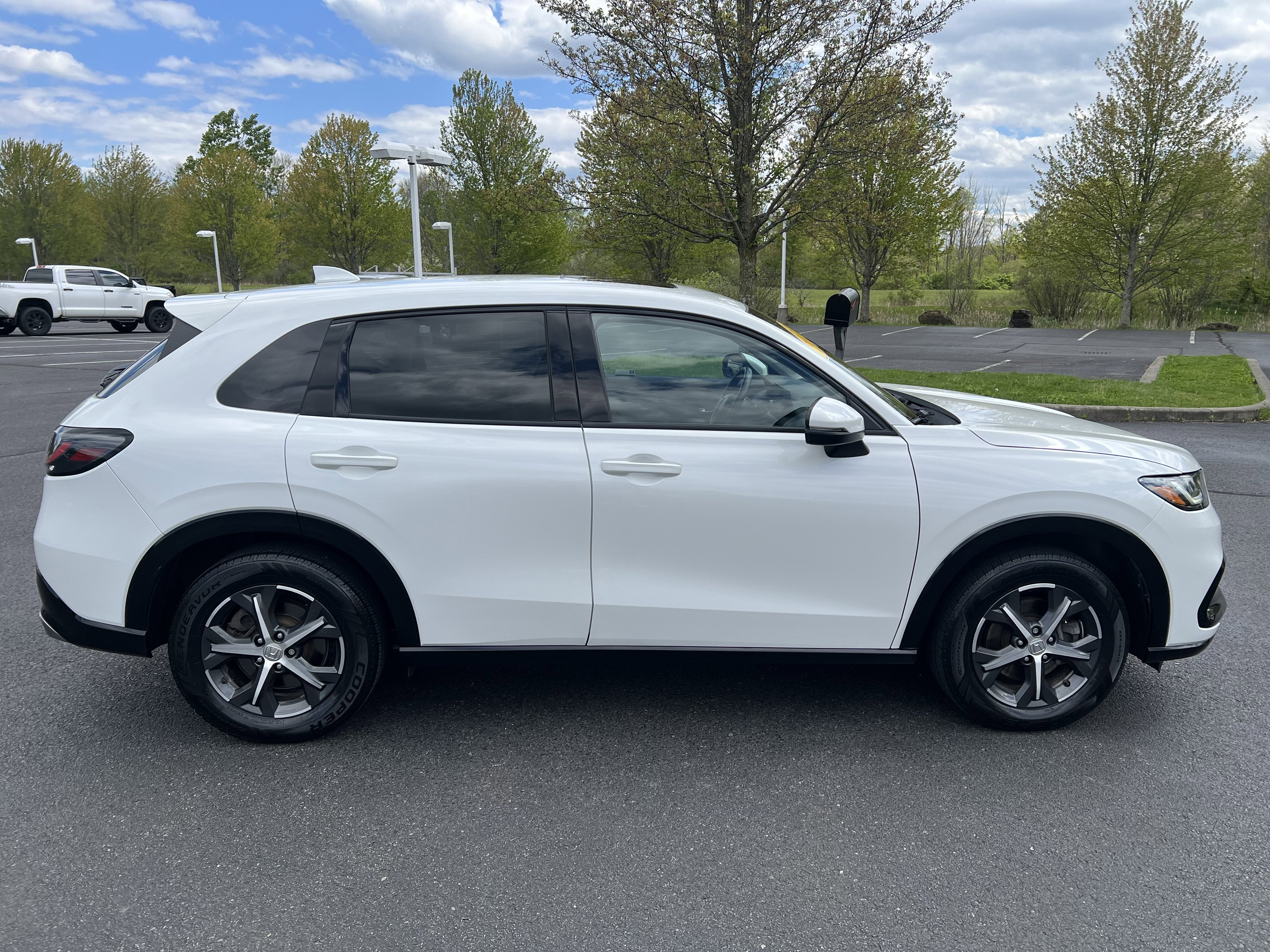 2023 Honda HR-V EX-L