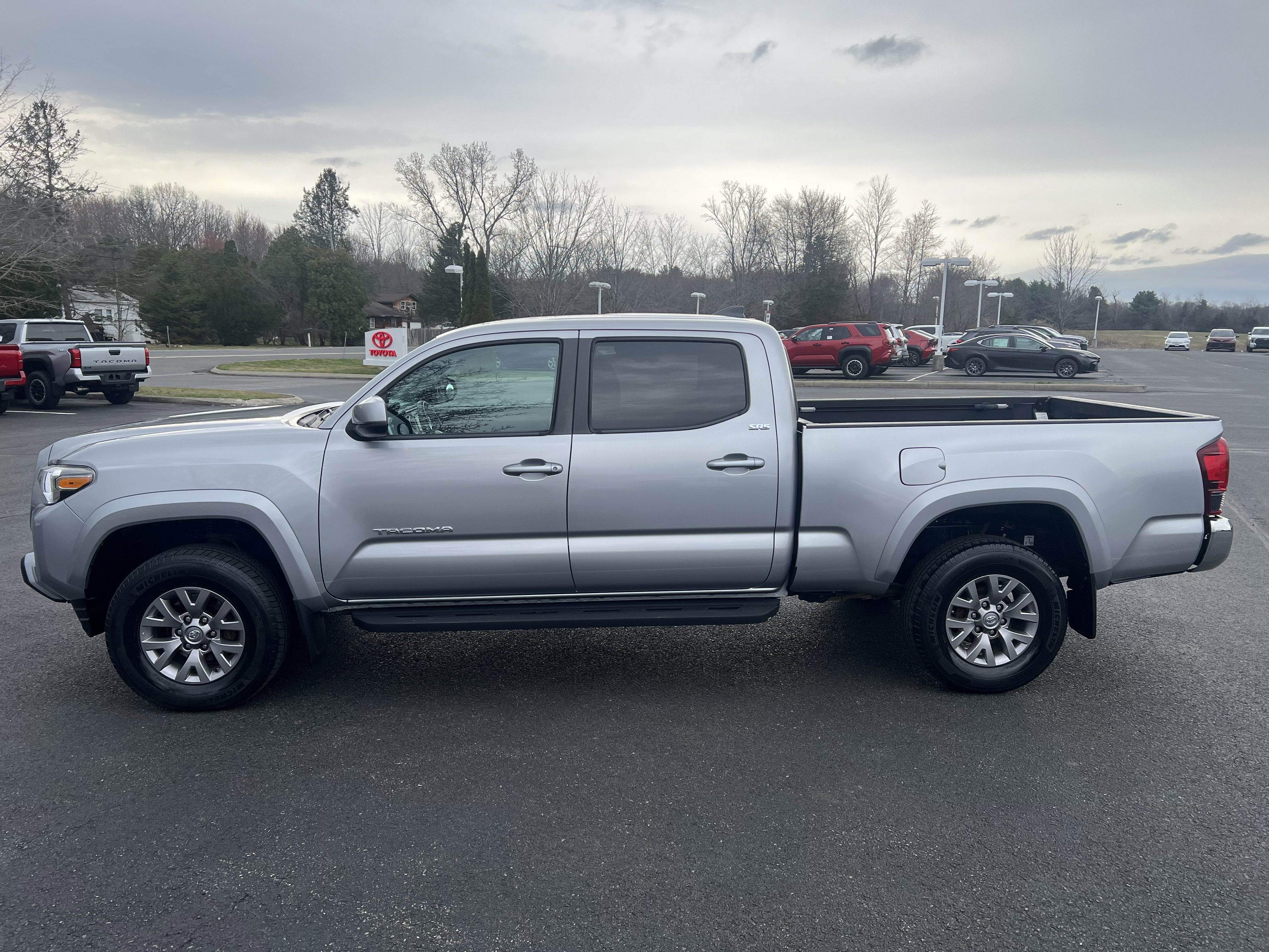 2019 Toyota Tacoma 4WD SR5