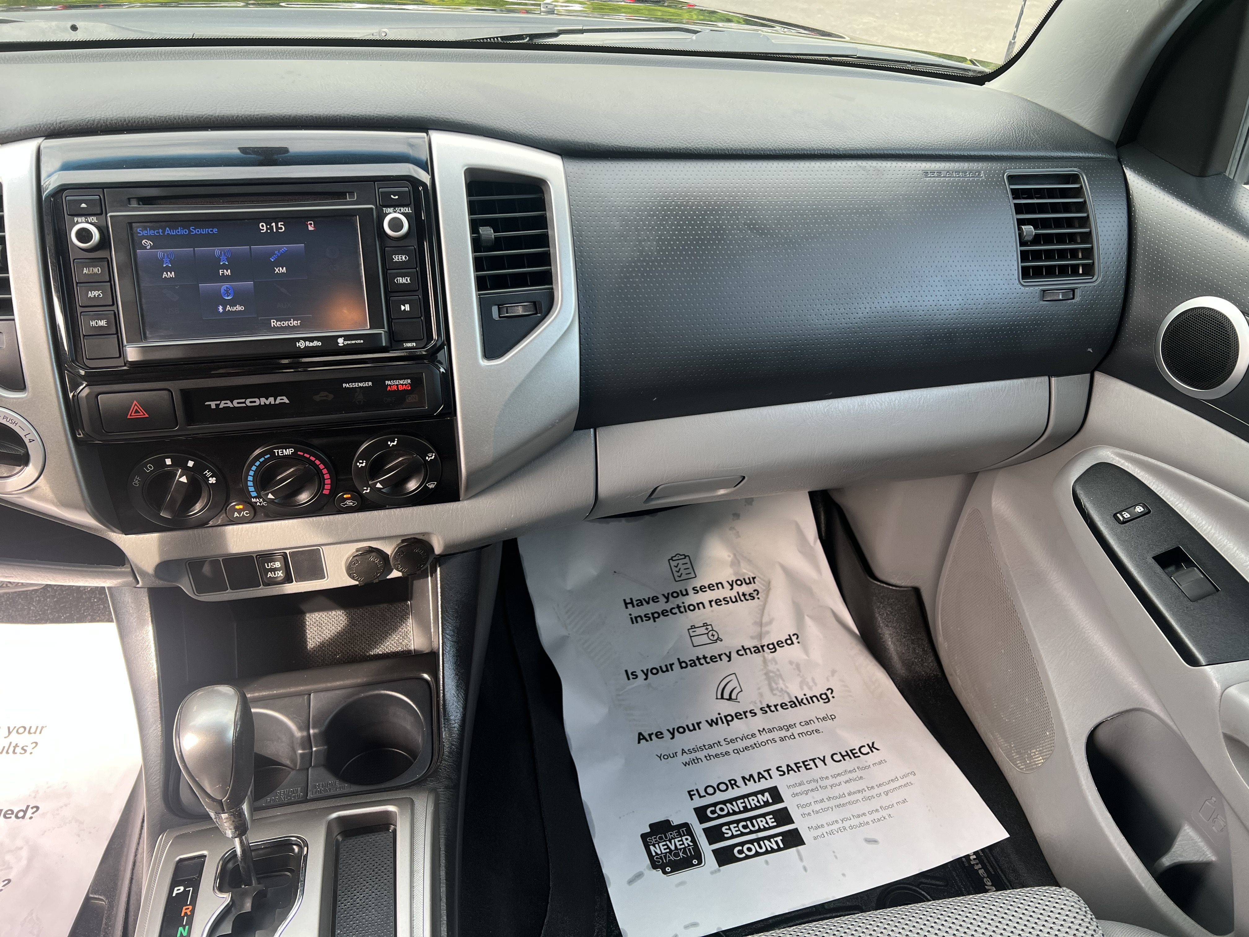 2015 Toyota Tacoma 4WD Double Cab V6 AT (Natl)