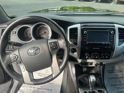 2015 Toyota Tacoma 4WD Double Cab V6 AT (Natl)