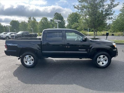 2015 Toyota Tacoma 4WD Double Cab V6 AT (Natl)
