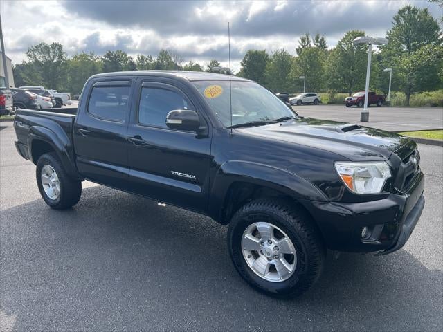 2015 Toyota Tacoma 4WD Double Cab V6 AT (Natl)