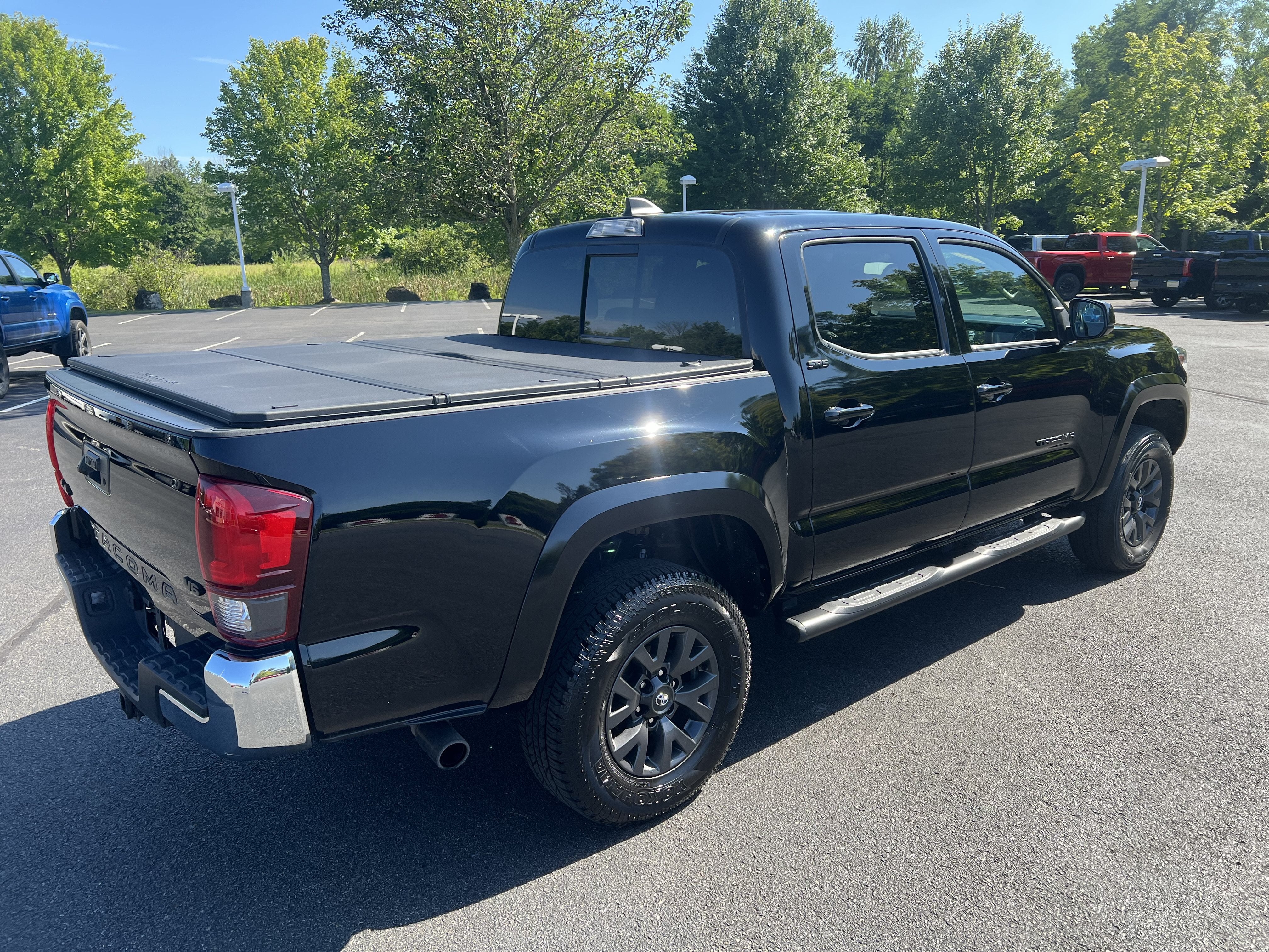 2023 Toyota Tacoma 4WD SR5