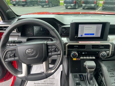 2025 Toyota Tacoma 4WD SR5