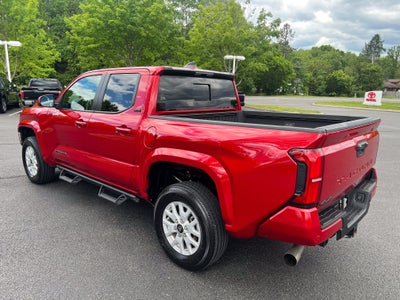 2025 Toyota Tacoma 4WD SR5