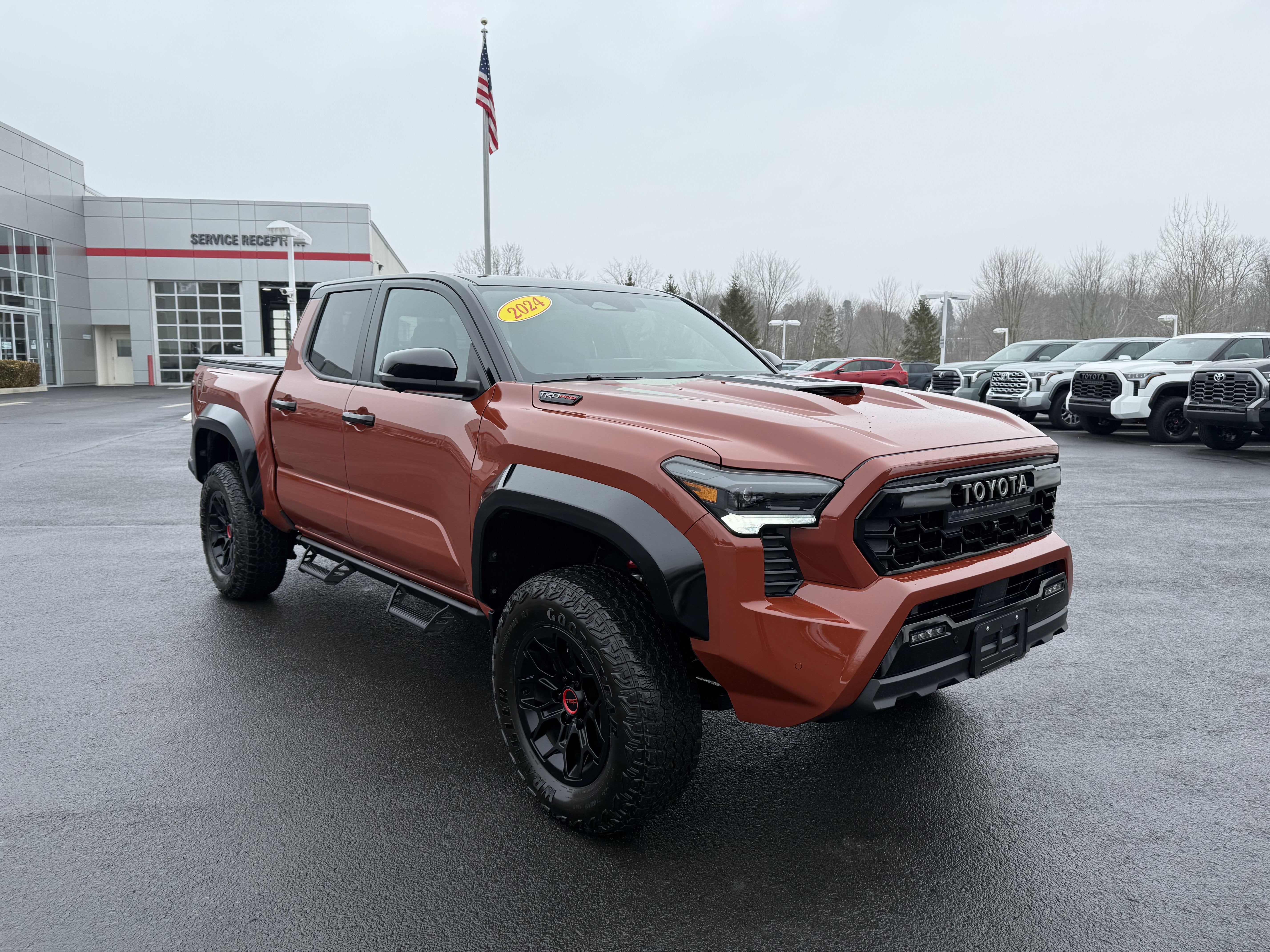 2024 Toyota Tacoma 4WD TRD Pro Hybrid