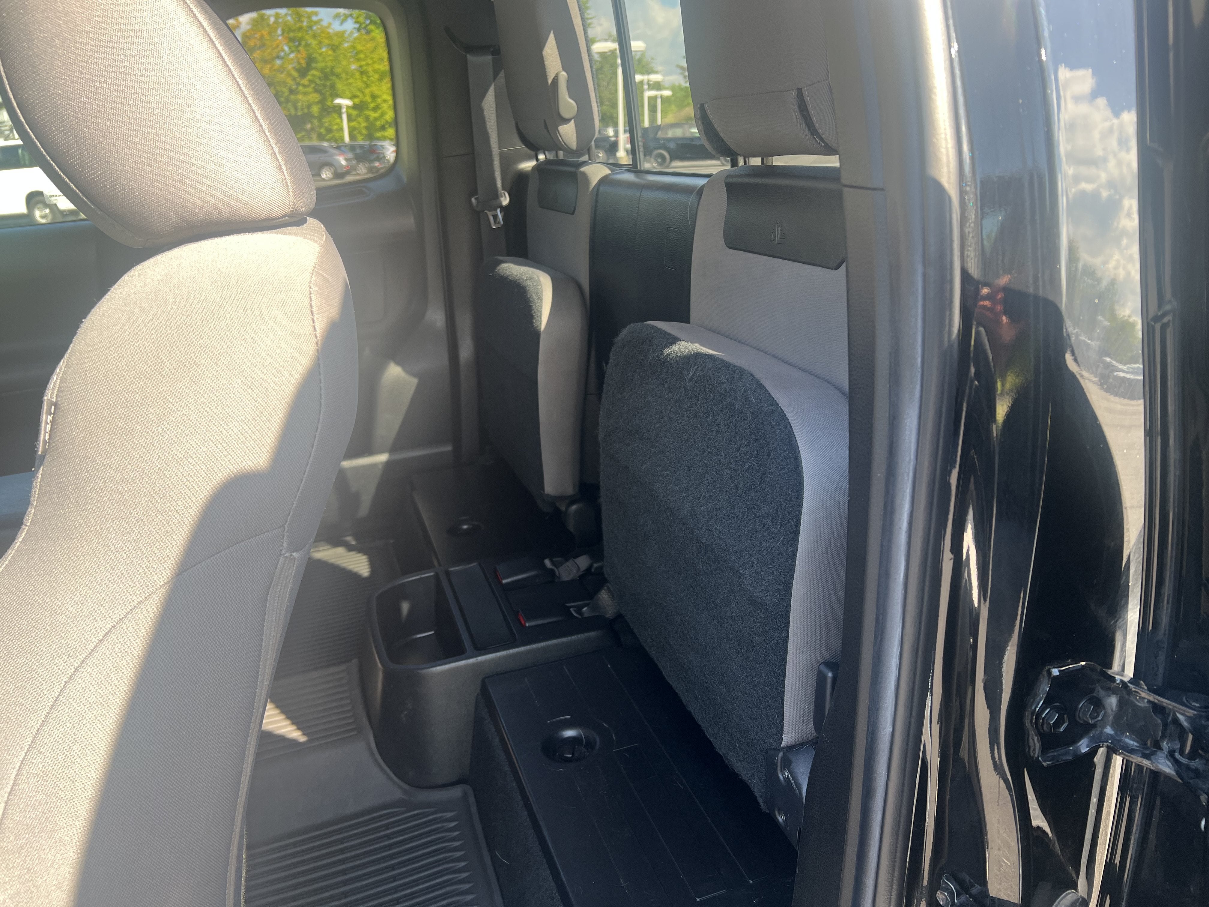 2022 Toyota Tacoma 4WD SR5