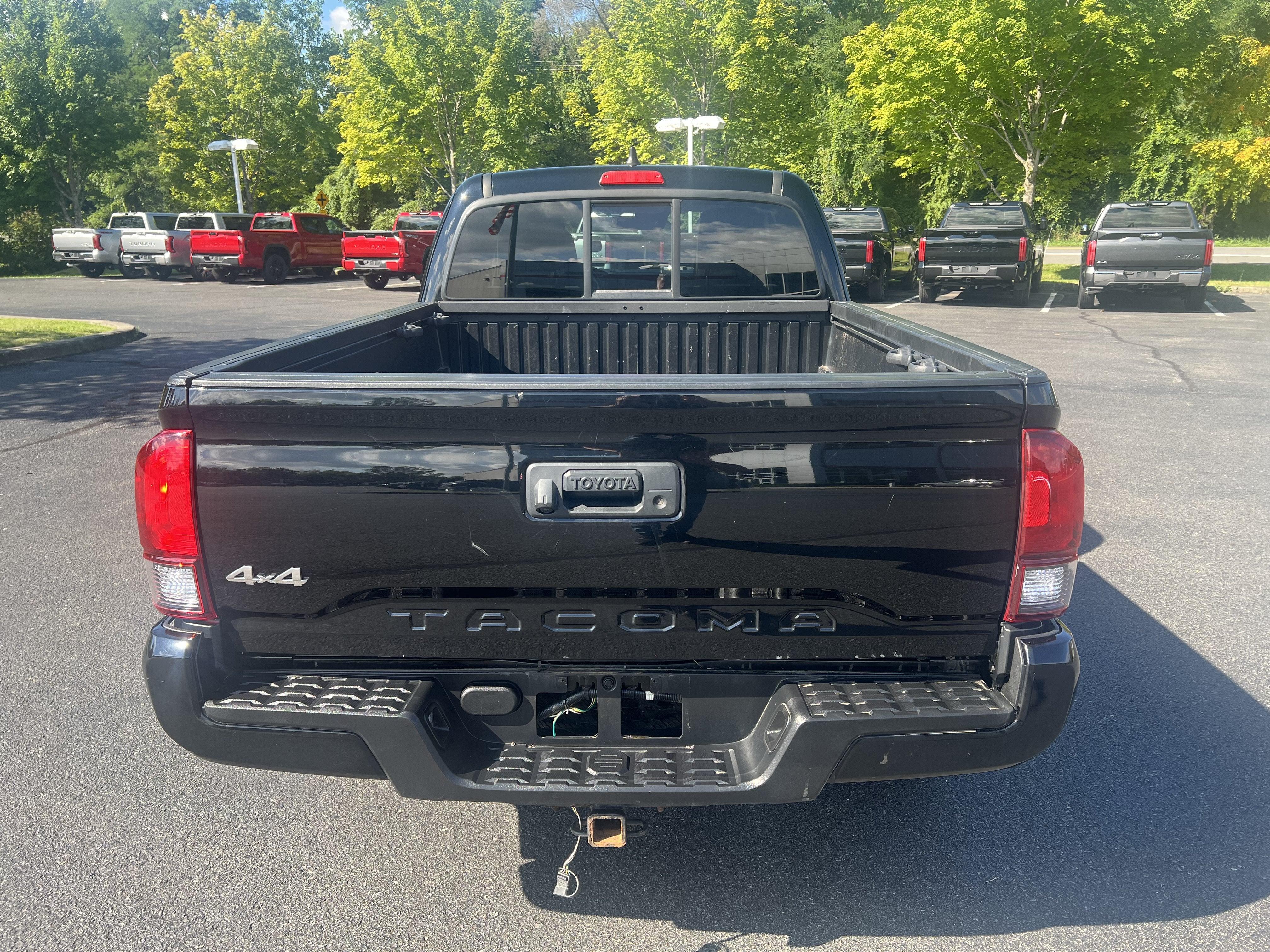 2022 Toyota Tacoma 4WD SR5