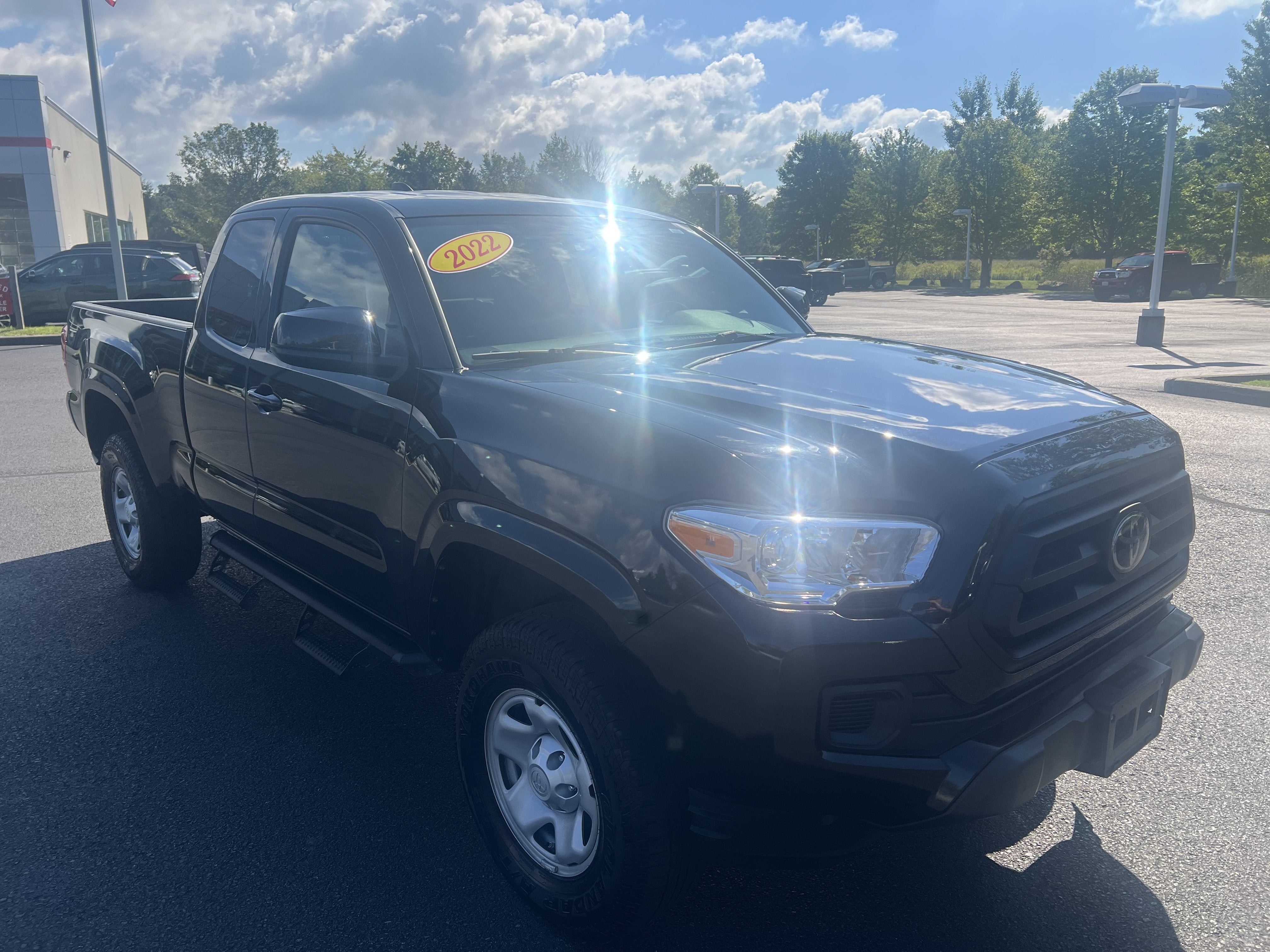 2022 Toyota Tacoma 4WD SR5