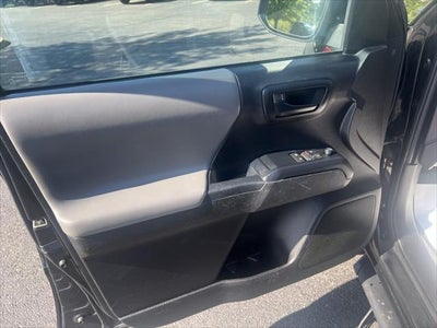 2022 Toyota Tacoma 4WD SR5