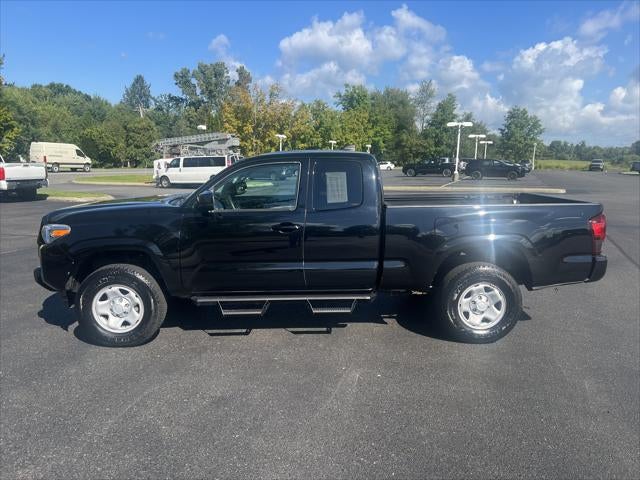 2022 Toyota Tacoma 4WD SR5