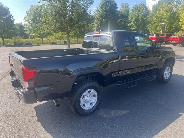 2022 Toyota Tacoma 4WD SR5