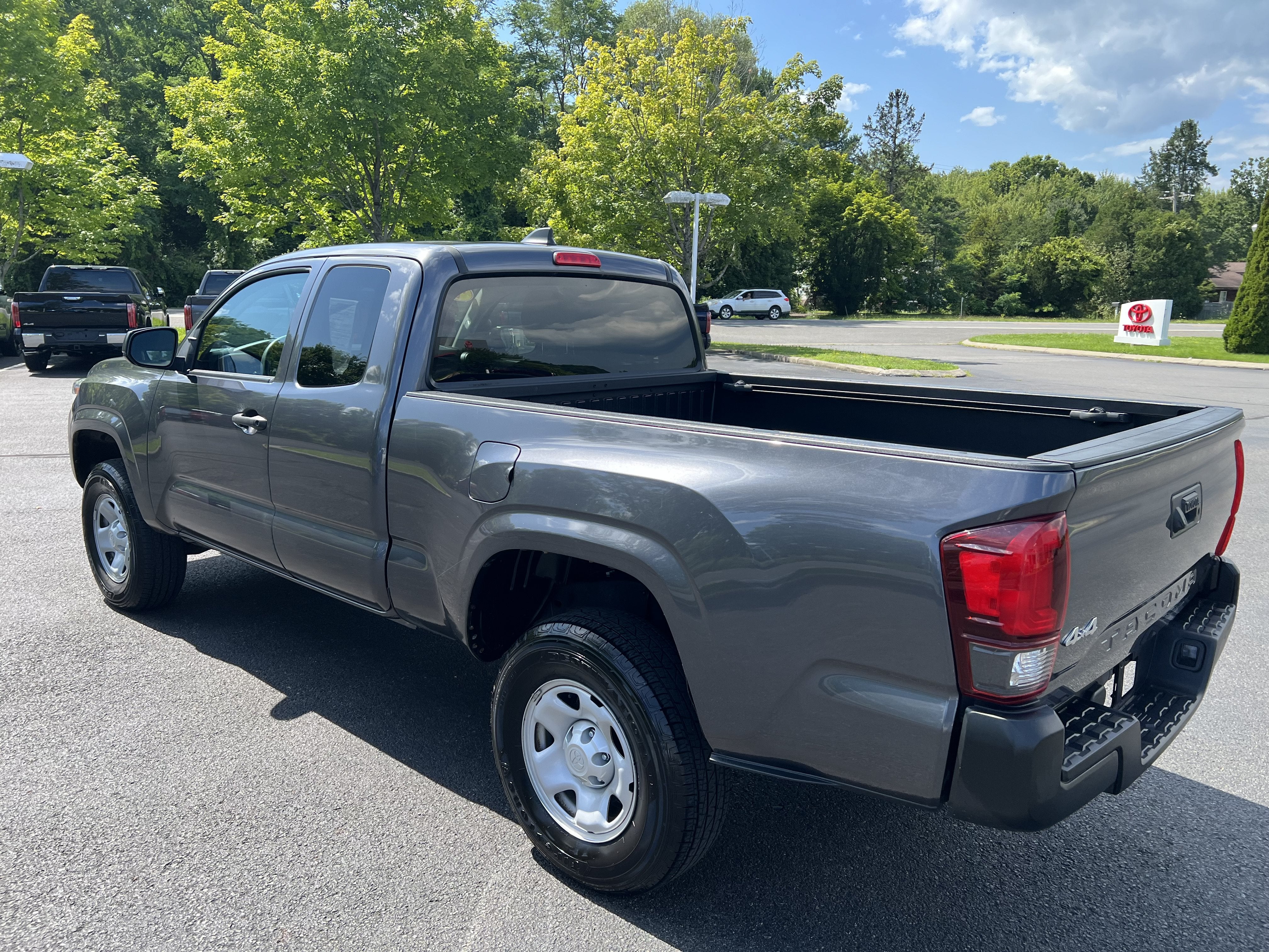 2021 Toyota Tacoma 4WD SR