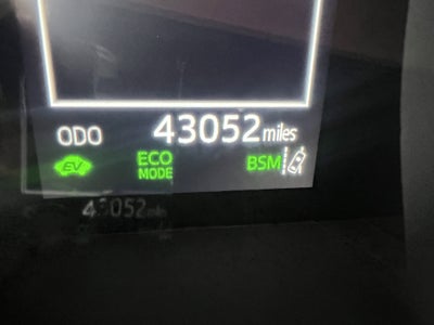 2023 Toyota Camry Hybrid LE