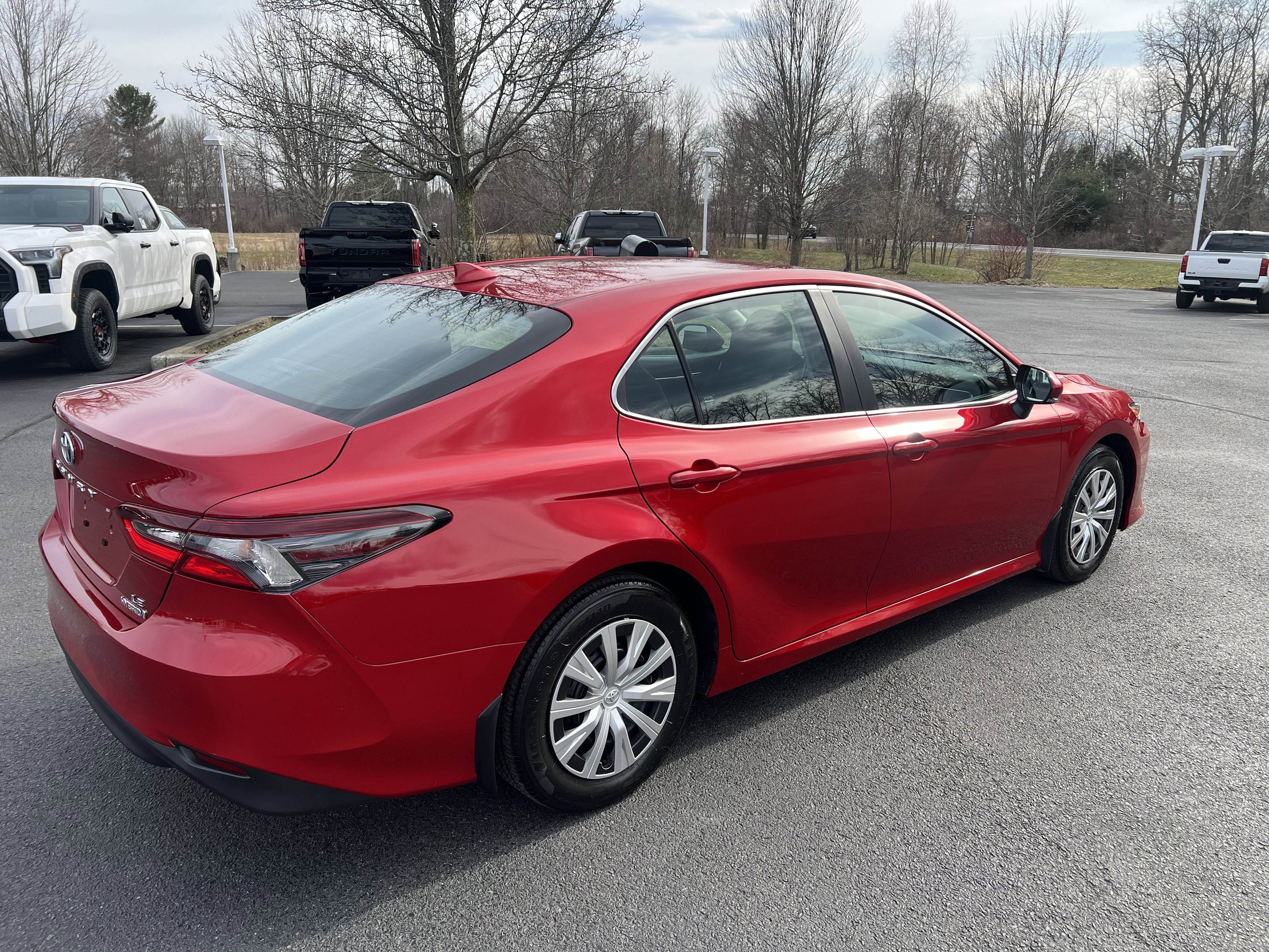2023 Toyota Camry Hybrid LE