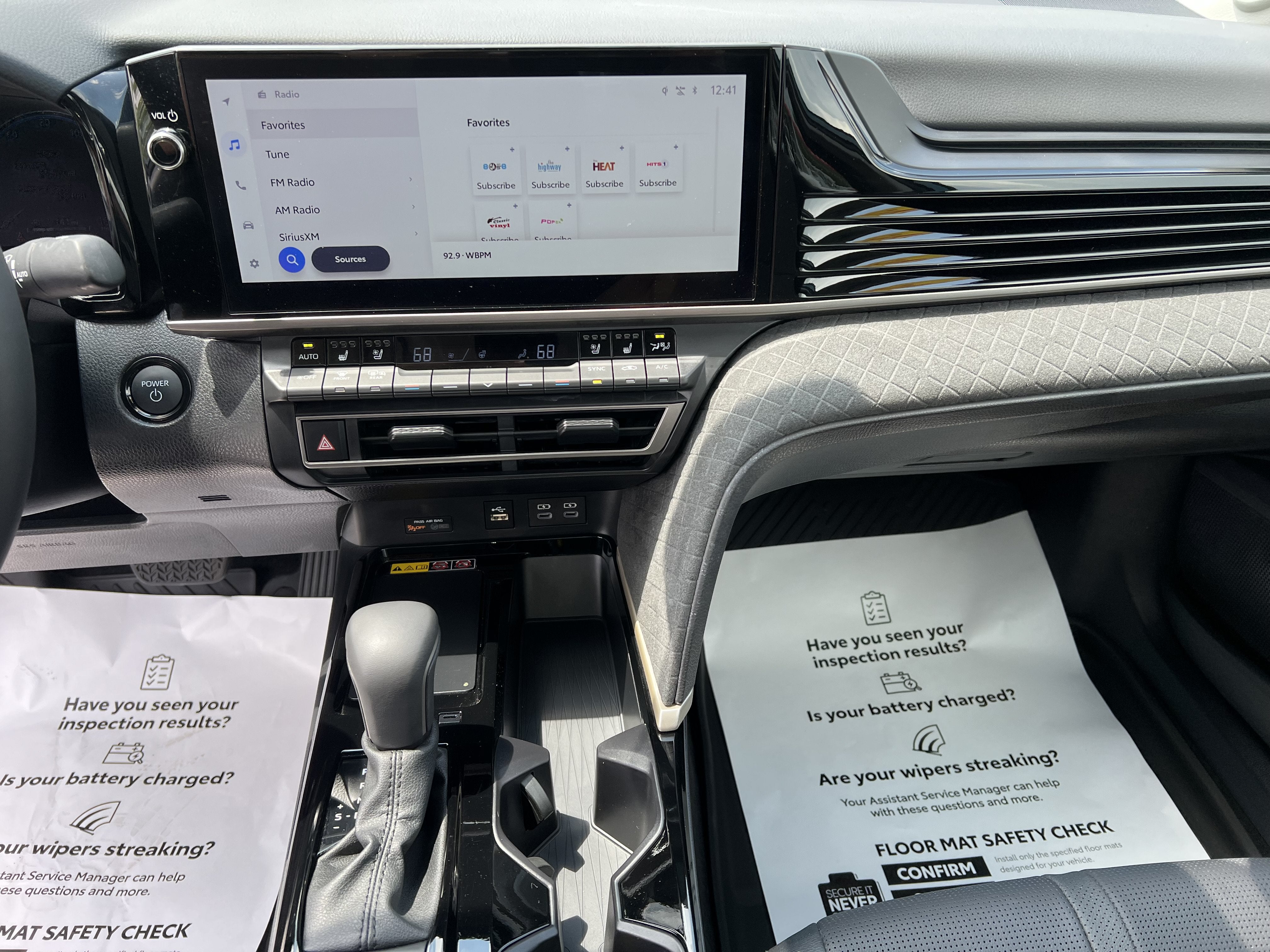2025 Toyota Camry XLE