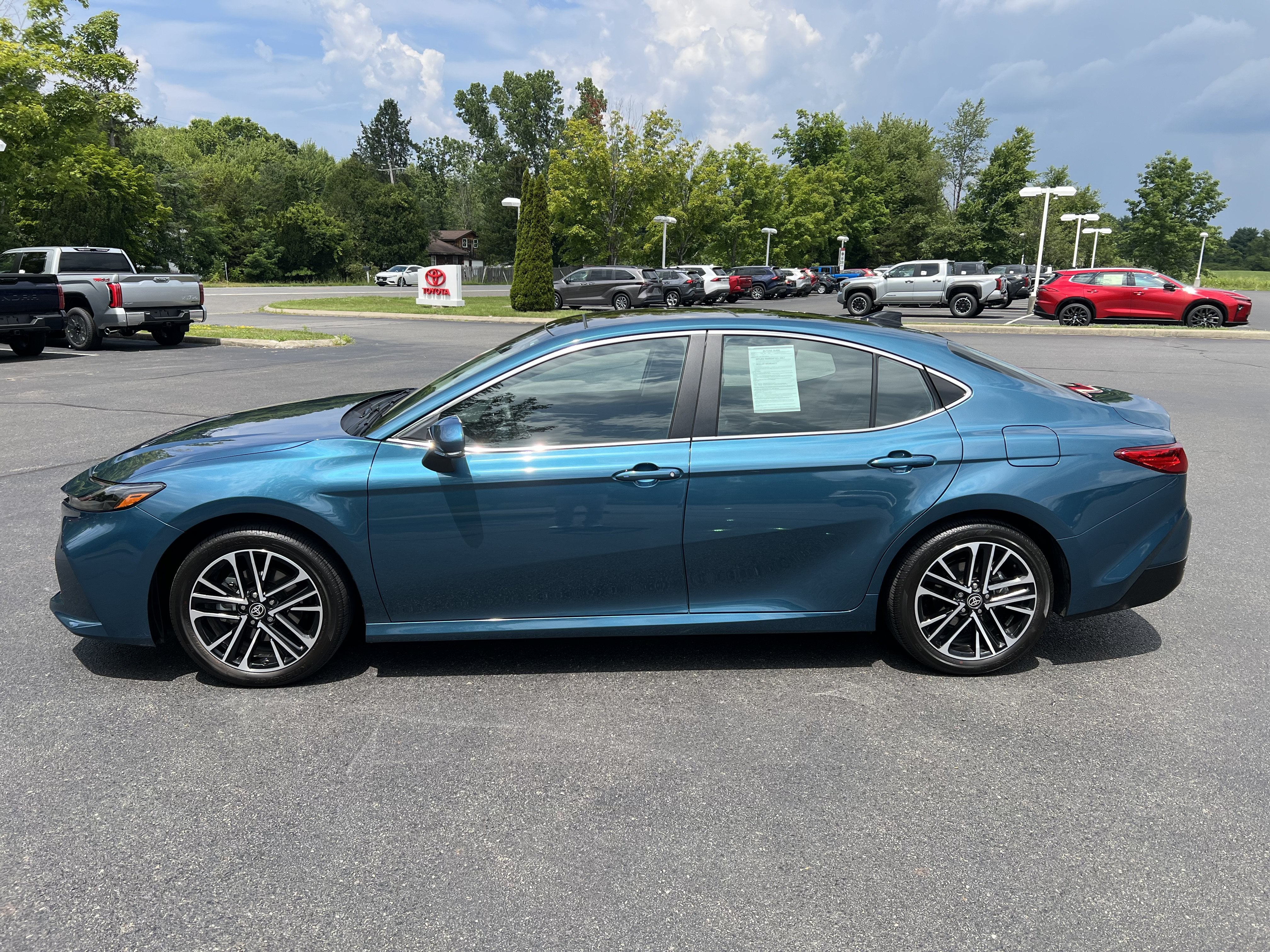 2025 Toyota Camry XLE
