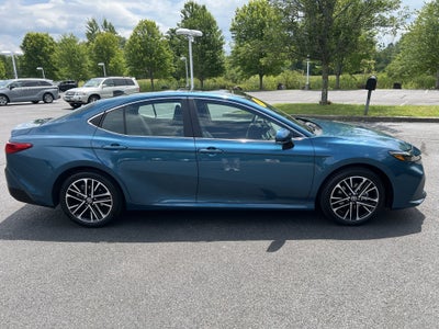 2025 Toyota Camry XLE