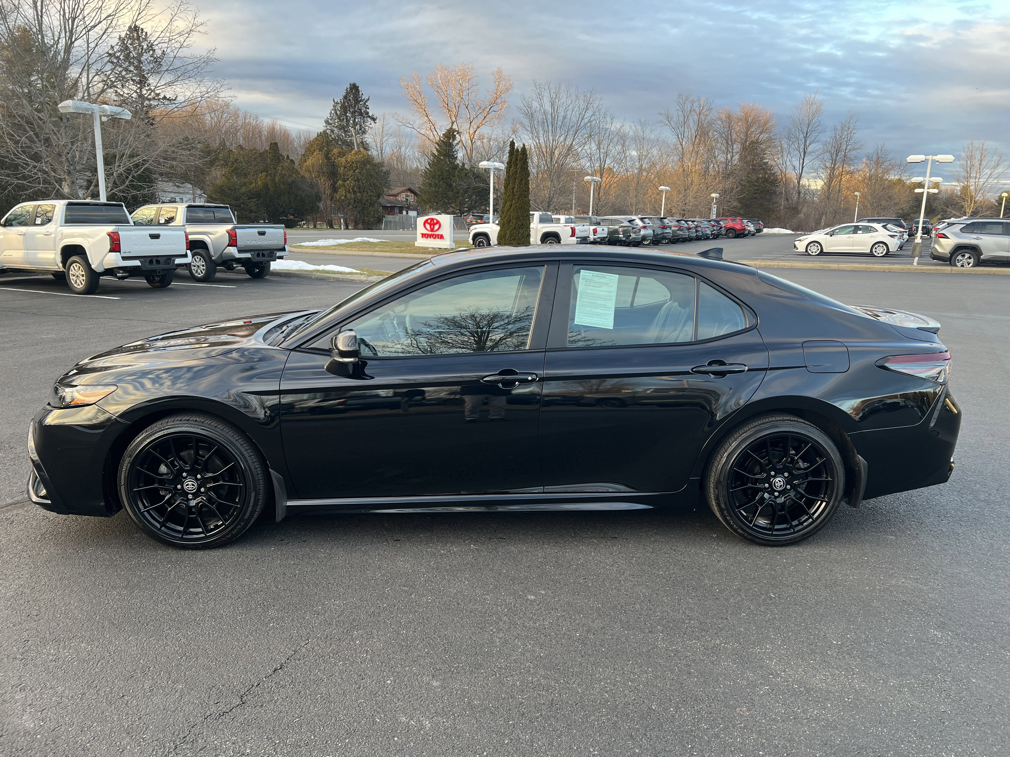 2023 Toyota Camry SE Nightshade