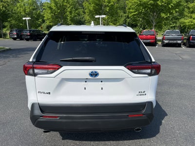 2021 Toyota RAV4 Hybrid XLE