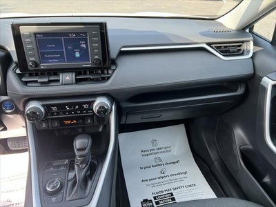 2021 Toyota RAV4 Hybrid XLE