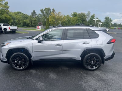 2023 Toyota RAV4 Hybrid SE