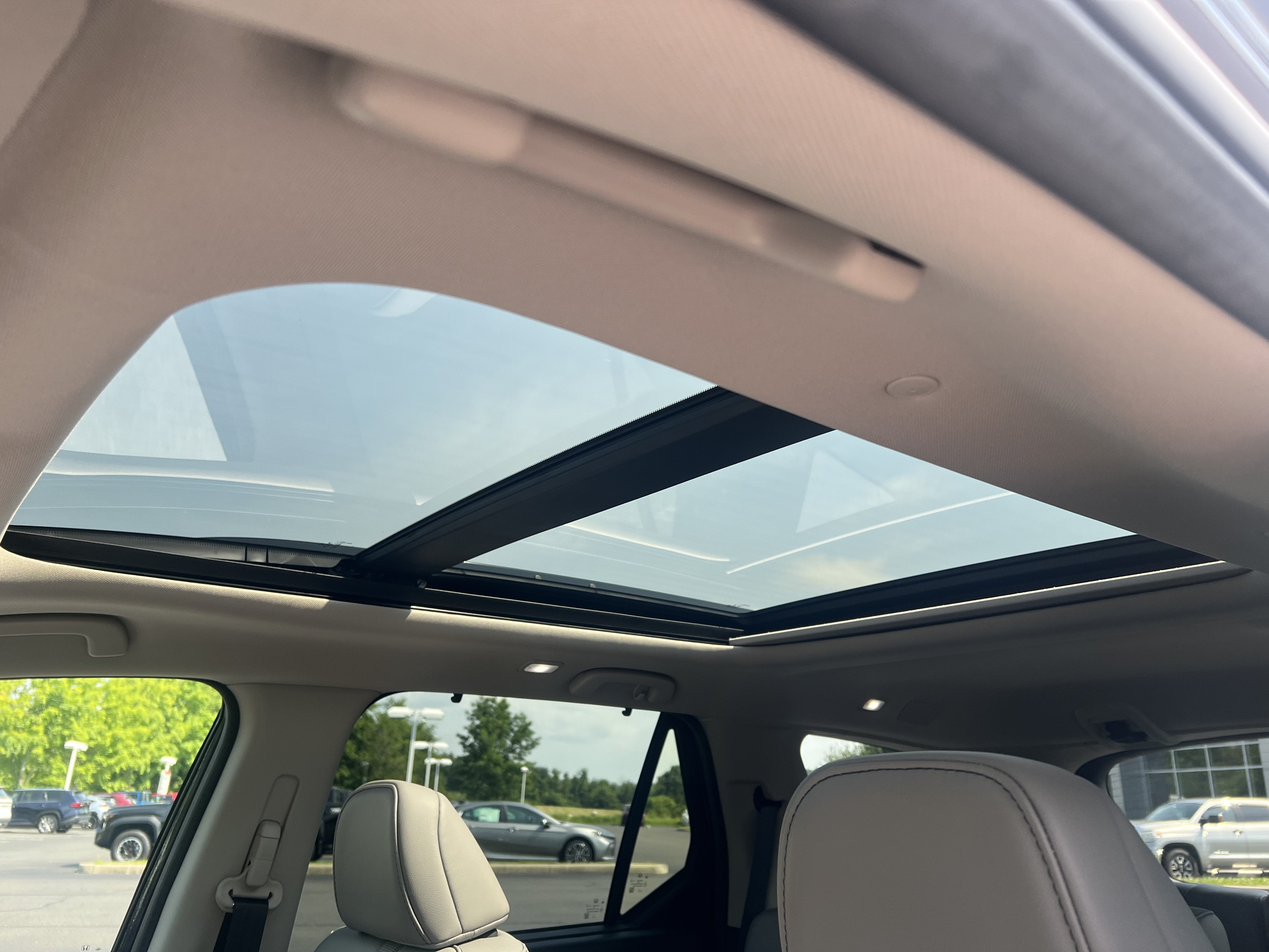 2025 Honda Pilot Touring