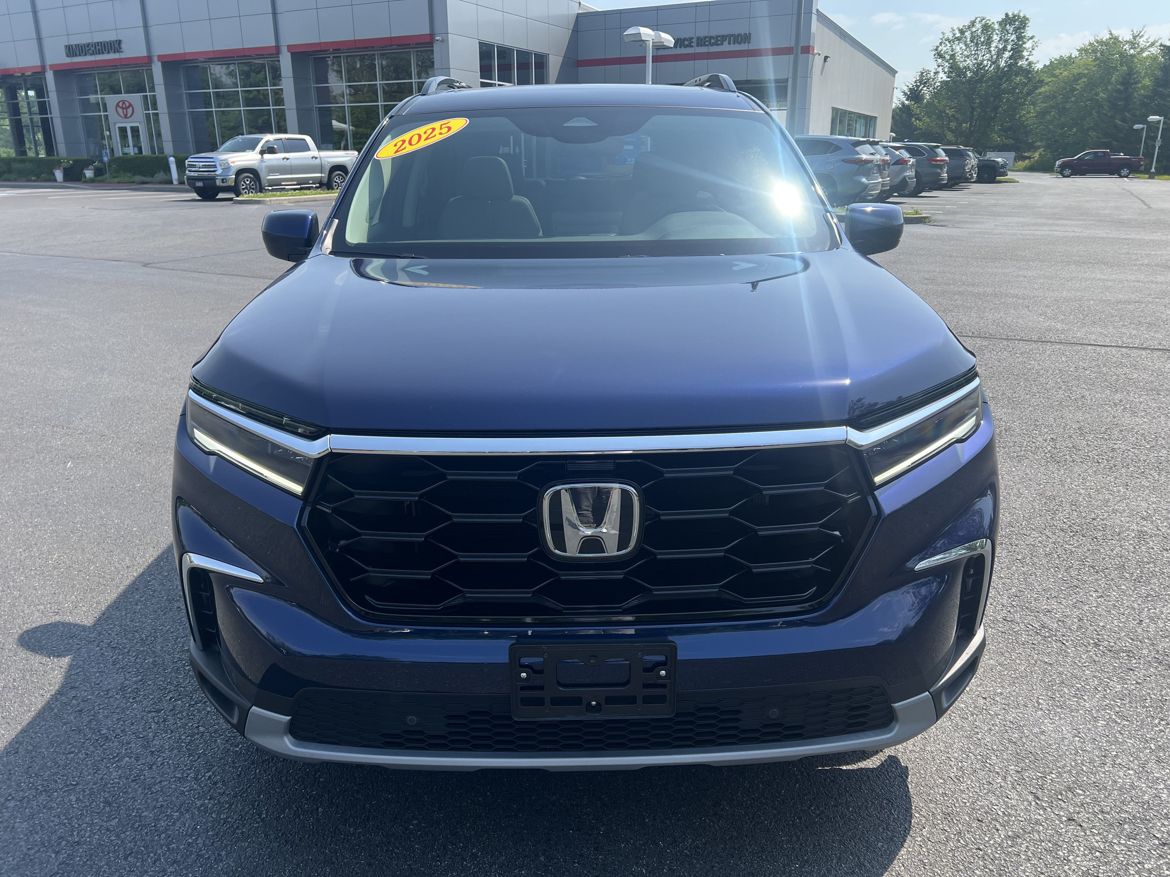 2025 Honda Pilot Touring