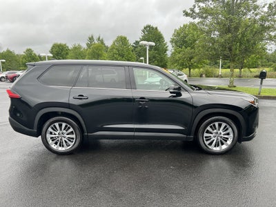 2024 Toyota Grand Highlander Platinum