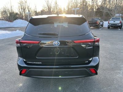 2023 Toyota Highlander Hybrid LE